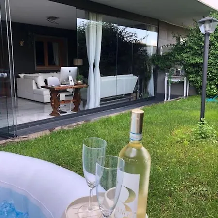 Bed and Breakfast Favoloso Con Giardino